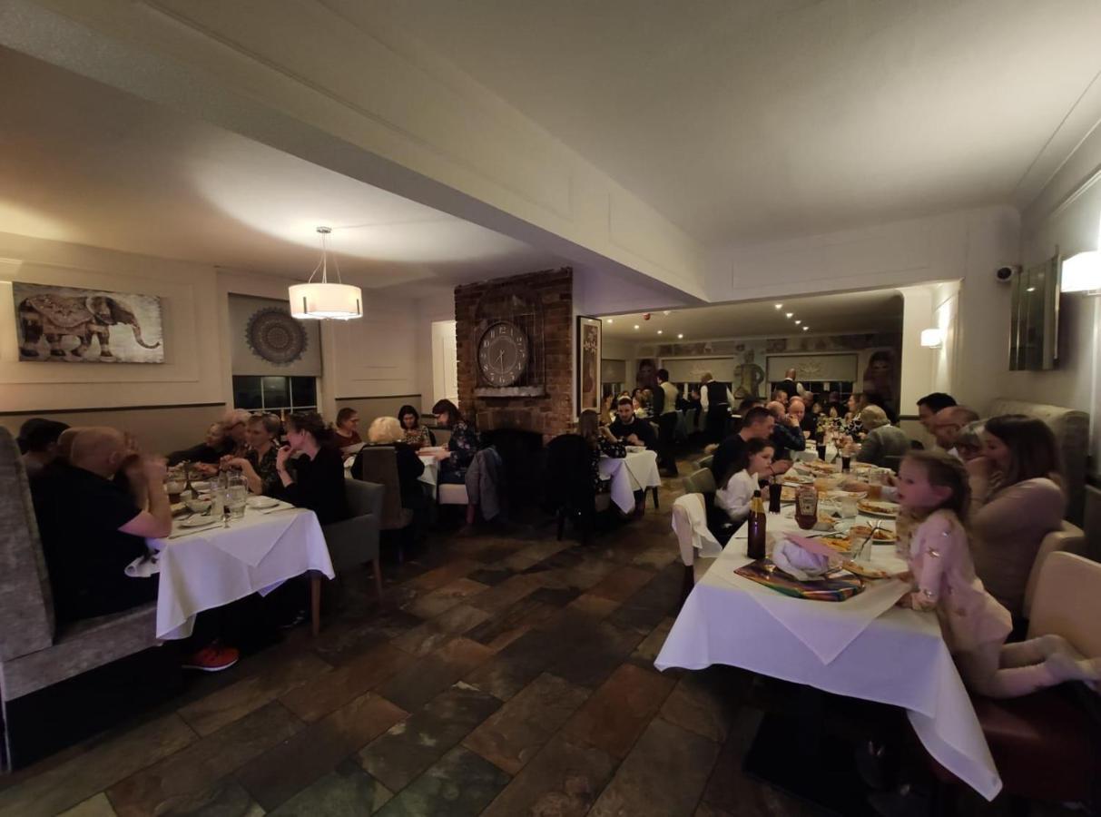The Fordham Inn Sharnbrook Buitenkant foto